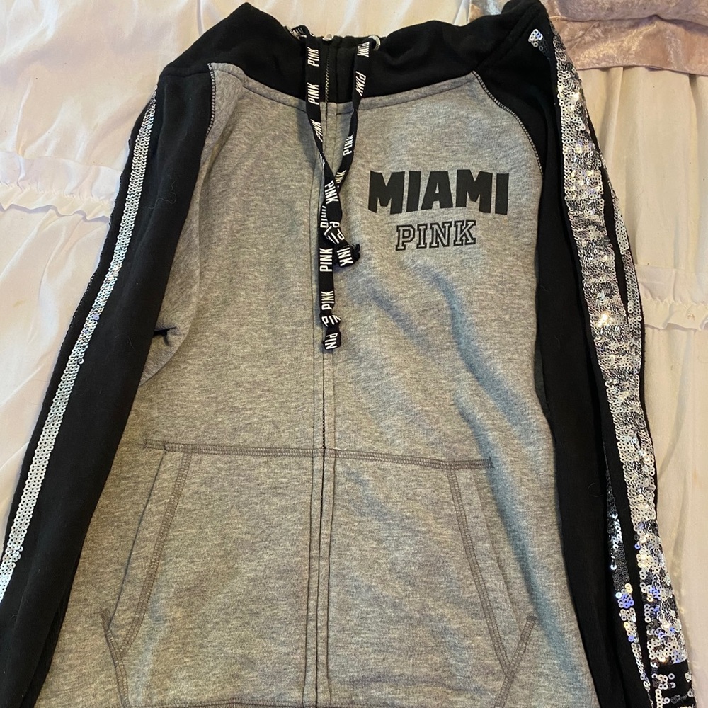 PINK Miami Zipup w Sequins